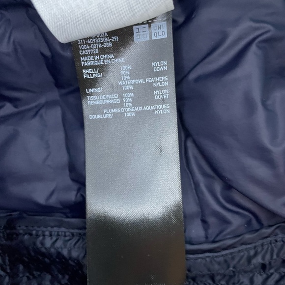 Uniqlo Ultra Light Down Jacket (Men’s Small) - Picture 6 of 9